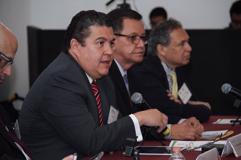 Rector de la UABCS participa en foro nacional sobre los retos del sector energético en México.
