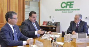 SE REUNE EL GOBERNADOR CARLOS MENDOZA CON TITULAR DE CFE MANUEL BARTLETT DÍAZ.