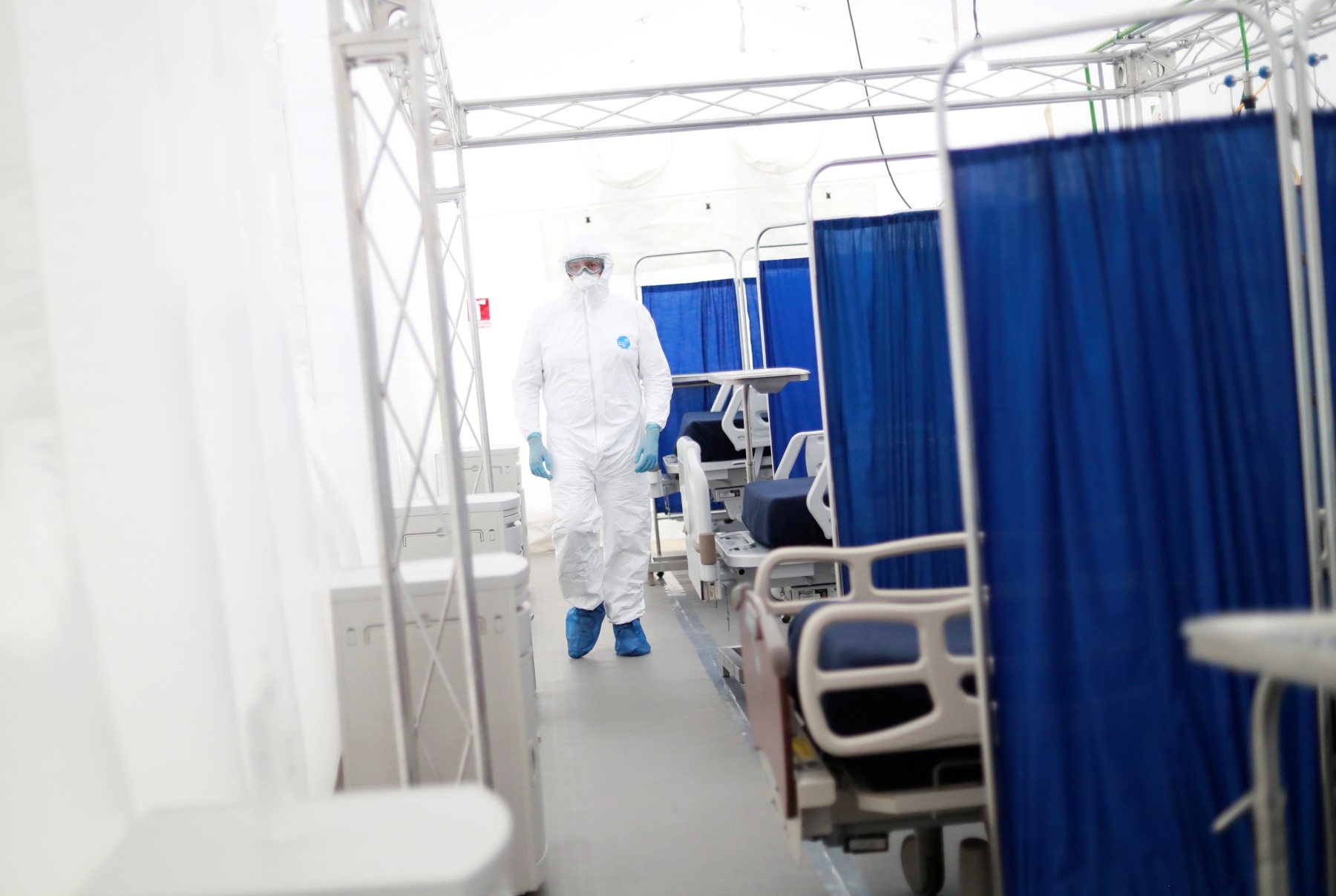 Gobierno compra 5,000 ventiladores a China para enfrentar coronavirus