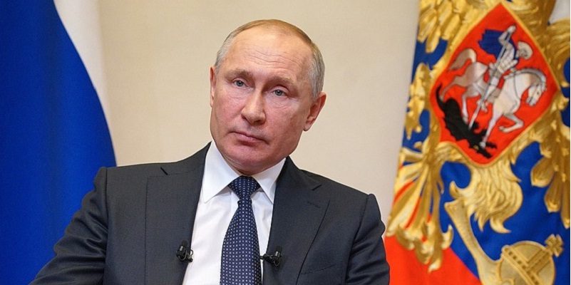 Putin ordena mes de asueto en toda Rusia, con goce de sueldo