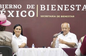 Visita BCS Subsecretaria de Bienestar, acompaña a Víctor Castro a supervisión de programas.